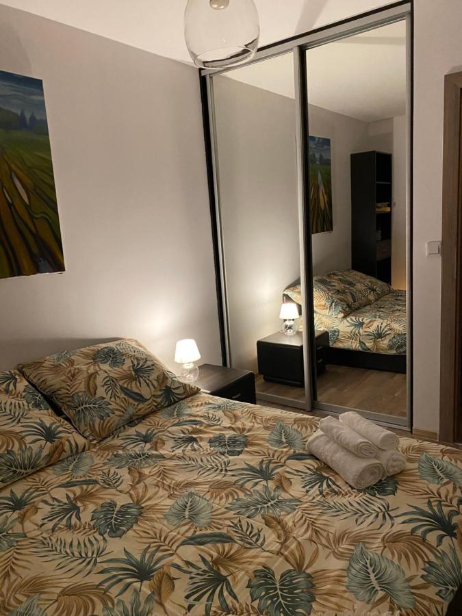 Dyrekcyjna Apartment ヴロツワフ エクステリア 写真