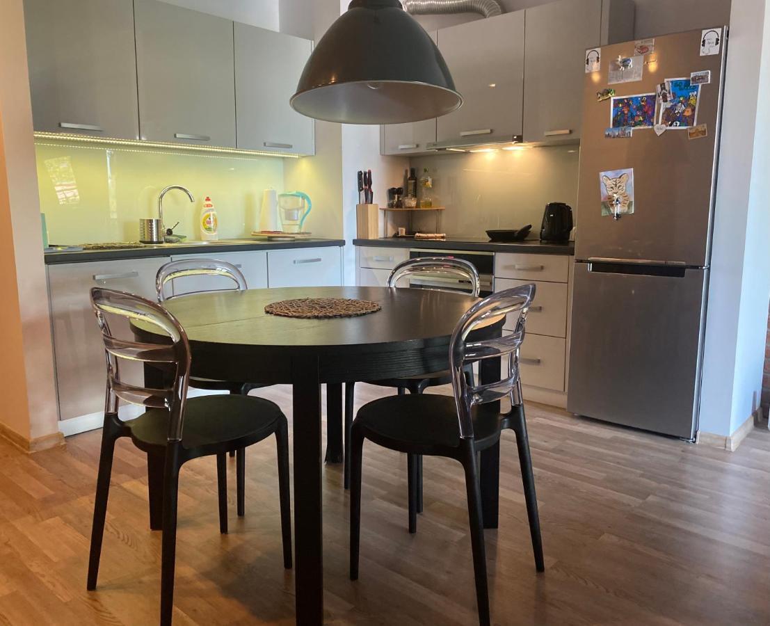 Dyrekcyjna Apartment ヴロツワフ エクステリア 写真