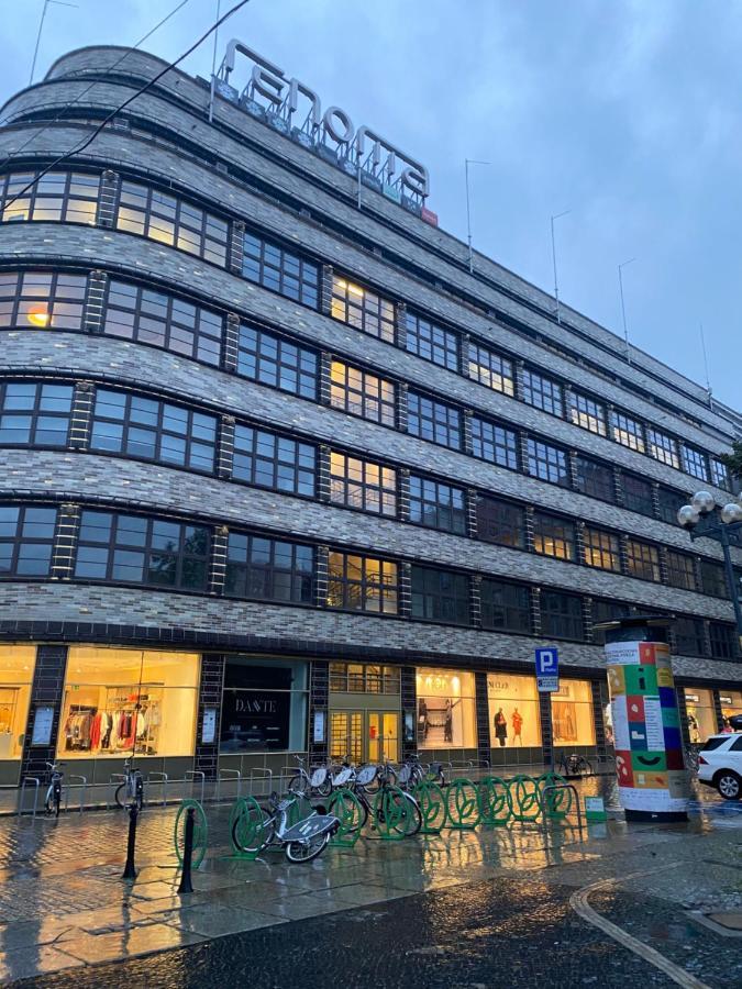 Dyrekcyjna Apartment ヴロツワフ エクステリア 写真