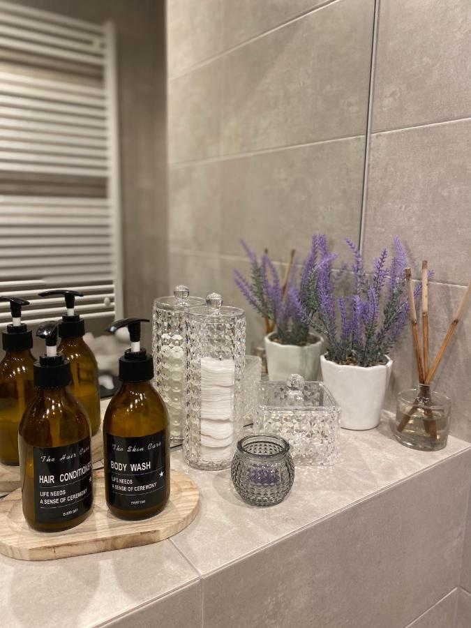 Dyrekcyjna Apartment ヴロツワフ エクステリア 写真